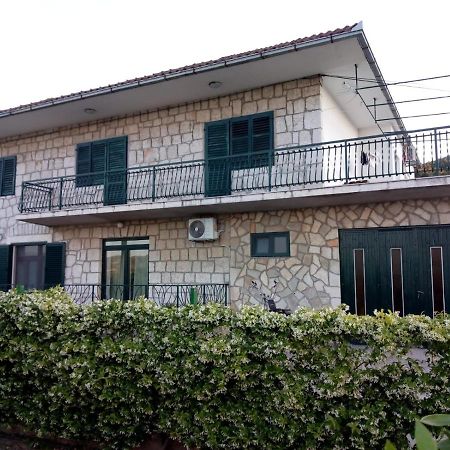 Apartman Masa Blace Exterior foto